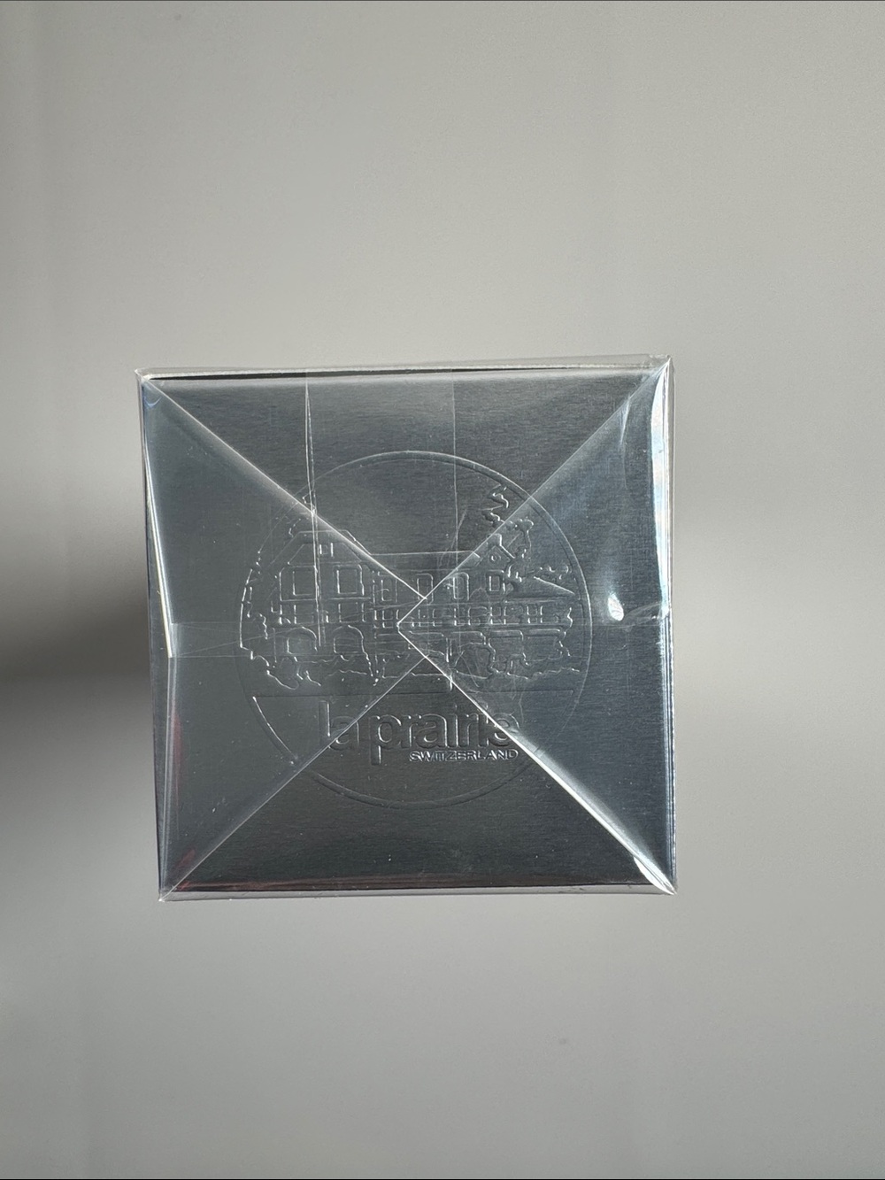 LA PRAIRIE LIQUID FOUNDATION BRUSH *New in sealed box* - Picture 4 of 5